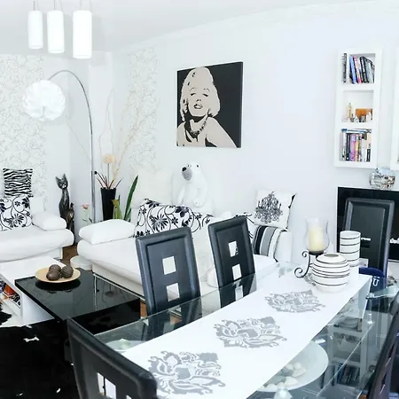 Cheerful Two Bedroom In Varna's Lively Levski District