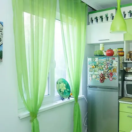 Apartment Cheerful Two Bedroom In Varna's Lively Levski District